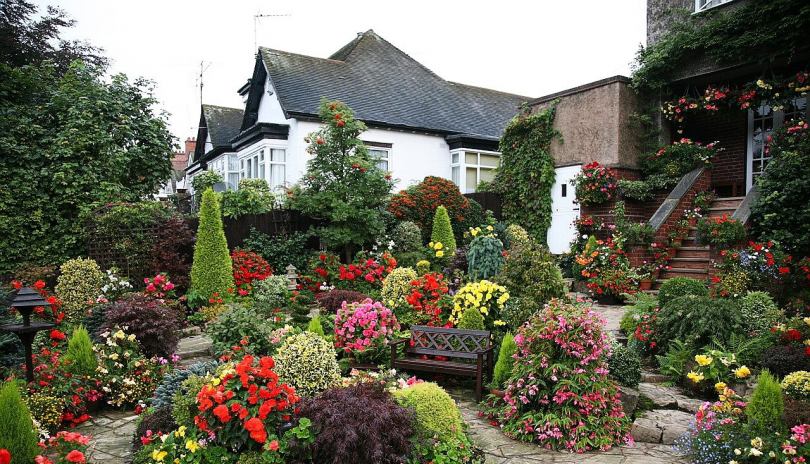 Ландшафтный дизайн деревенского дома 34 фото красивые сельские дворы оформление частного дворика в деревне